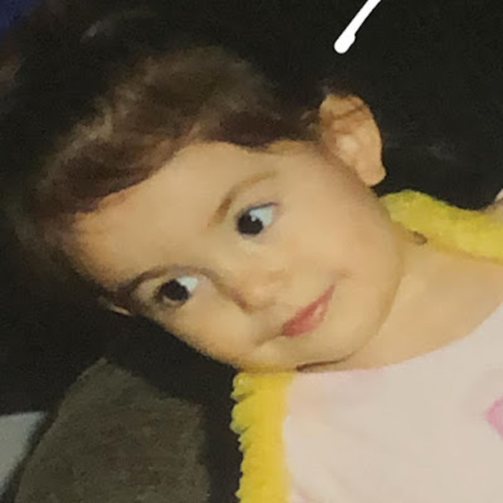 Meet your Posher, Valeria